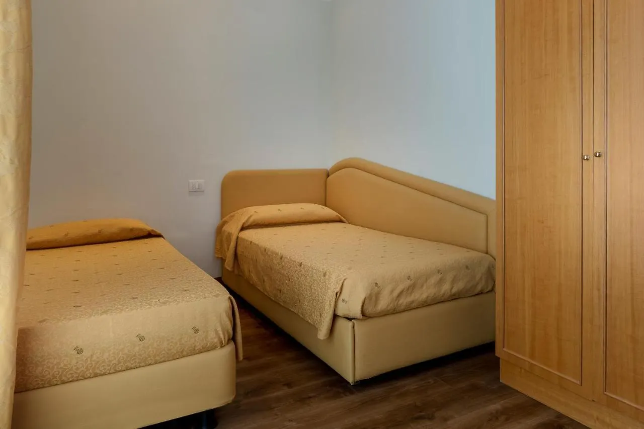 Hotel Astor Rimini 3*,  Italien